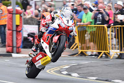 John McGuinness und die Nummer 1 sind bei der TT ein vertrautes Bild