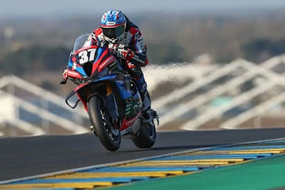 Am zweiten Tag des Tests in Le Mans war die BMW-Mannschaft eine Klasse für sich