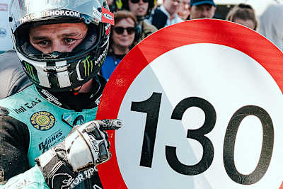 Michael Dunlop ist der schnellste Supersport-Pilot auf dem Snaefell Mountain Course