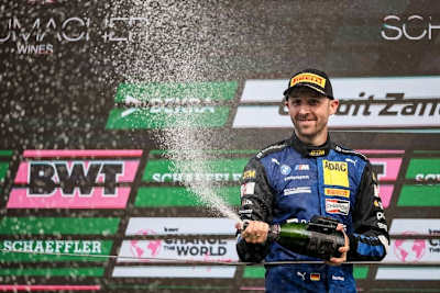 René Rast bejubelt den Sieg in Zandvoort