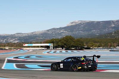 Nackt und schnell: Der WRT BMW M4 GT3 in Le Castellet