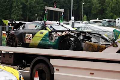 Der zerstörte Aston Martin