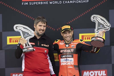 Giulio Nava hält sich meistens im Hintergrund