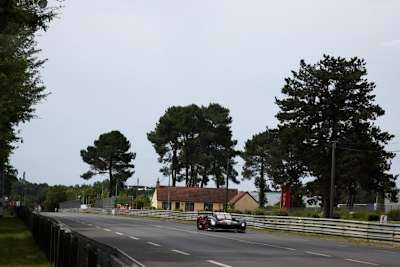 Ein Toyota GR010 Hybrid in Le Mans