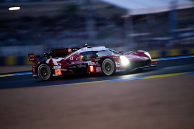 Diesen Toyota GR010 Hybrid fährt Kamui Kobayashi
