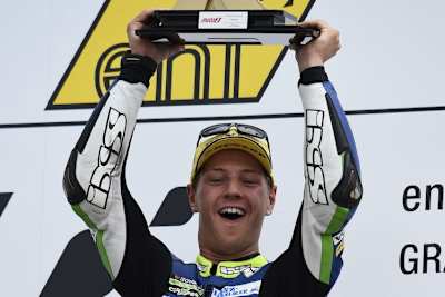 Im Oktober will Domi Aegerter wieder Rennen fahren