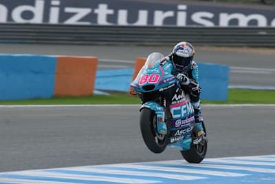Moto3-Weltmeister David Alonso feiert den Moto2-Einstand