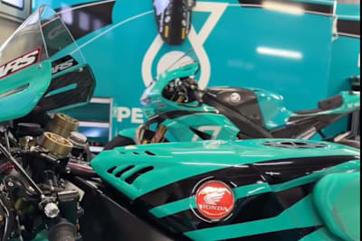 Zwei Honda, zwei neue Fahrer