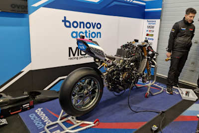 Das Bonovo-Team beim Saisonauftakt 2024 in Australien