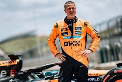 Brad Pitt hinterliess mit seinem ersten echten Formel-1-Test in Texas einen guten Eindruck bei Martin Brundle