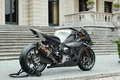 BMW Concept RR vor der Villa d'Este: Athlet im Massanzug