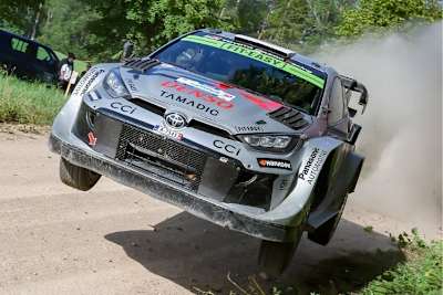 Viel Schotterterrain und spektakuläre Sprünge: Die Rallye Estland fordert Auto und Fahrer ungemein