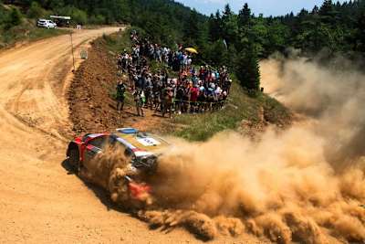 Hyundai-Pilot Ott Tänak führt die Akropolis-Rallye weiter an