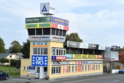 Der alte Start- und Zielturm am Schleizer Dreieck