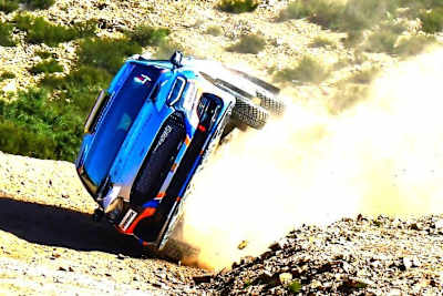 Pressiert`s - passiert`s: Claire Schönborn in Portugal mit einem Seitwärtsüberschlag im Pech