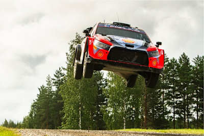 Fasten Seatbelts: Der neue WM-Führende Ott Tänak bei der Rallye Finnland 2024