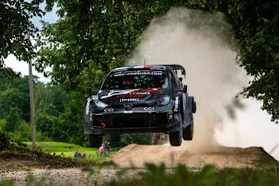 Sebastien Ogier katapultiertre sich auf Platz zwei vor