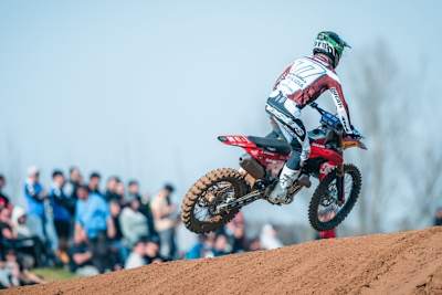 Alessandro Lupino mit der brandneuen Ducati Desmo250 MX