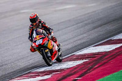 Jetzt wird es ernst. Bislang durfte Xabi Zurutuza auf der Moto3-KTM des Ajo-Teams nur testen. Am kommenden Wochenende steht dann der erste GP auf dem Plan