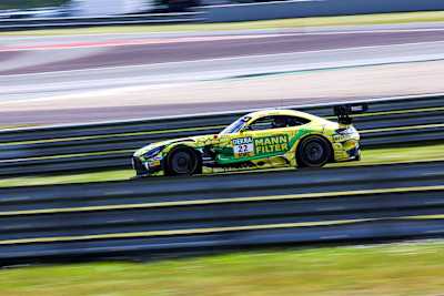 Auf dem technisch anspruchsvollen Kurs in Oschersleben bereiten sich die DTM-Piloten auf die Saison 2025 vor