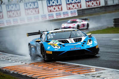 Pole für Paul Motorsport