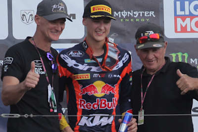 Die Everts-Dynastie feiert im Talkessel den ersten Grand-Prix-Sieg von Liam Everts