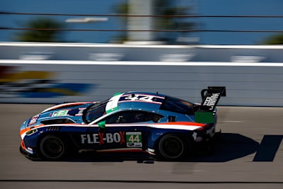 Der neue Aston Martin Vantage GT3