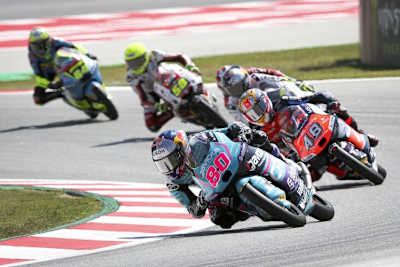 Überragend. David Alonso gewinnt das Moto3-Rennen des Catalunya-GP