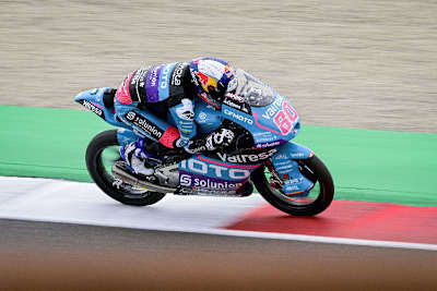 Nach einem erfolgreichen Wochenende in Mugello läuft zumindest der Freitag in Assen bislang nicht für David Alonso