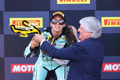 Zum Siegerehrung ließ sich Jorge Viegas nicht lange bitten