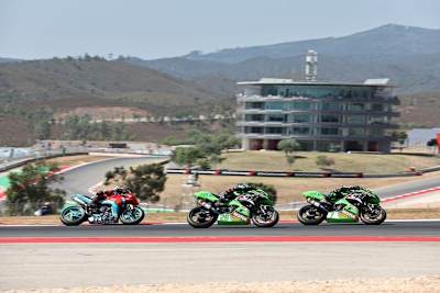 Zwei Kawasaki-Siege in Portimao