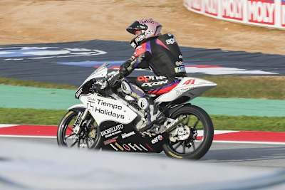 Emotionale Auslaufrunde nach dem Sprint: Espargaro auf der 125er-Honda von 2005