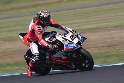 Alex Lowes lerne die Bimota KB998 von einer neuen Seite kennen