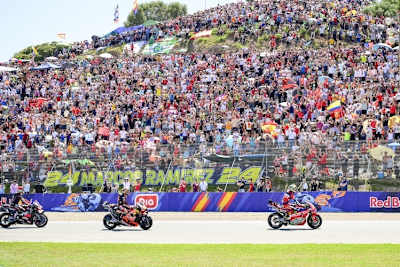 Joan Mir: Party mit den Fans nach Platz 9