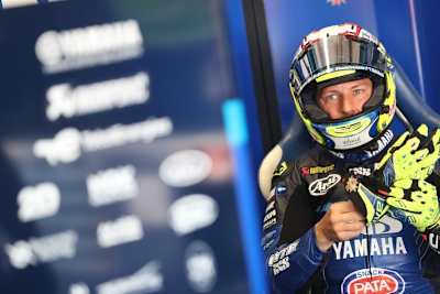 Dominique Aegerter ärgert sich über Yamahas Verhalten