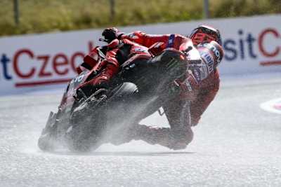 Schnellster im nassen Zeittraining von Brünn: Marc Marquez