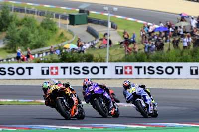 Brad Binder (8.) vor Jack Miller und Fermin Aldeguer