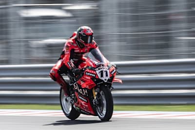 Nicolo Bulega fuhr am ersten Testtag die Bestzeit