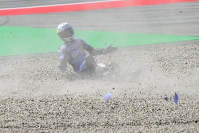 In diesem Moment fühlte sich Alex Marquez nach eigener Aussage «ziemlich dumm»: Er verunfallte und landete im Kies