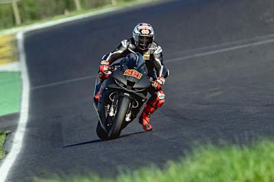 Patrick Hobelsberger auf seiner Honda