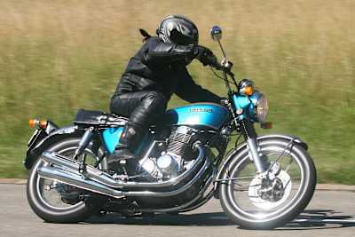 Honda CB 750 Four: Das erste Superbike, gebaut ab 1969