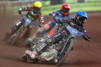 Kai Huckenbeck (vorne) ist in Güstrow mit Wildcard dabei