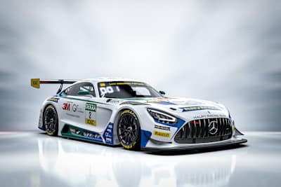Der Haupt Racing Team Mercedes-AMG GT3 mit dem David Schumacher und Salman Owega im ADAC GT Masters angreifen.