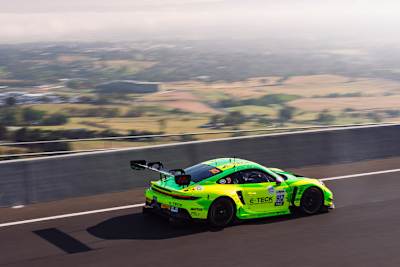  Manthey EMA zeigte der Konkurrenz das Heck von Grello