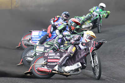 In Stralsund: Janowski vor Basso, Berntzon und Percotti