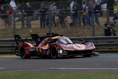 Der Ferrari 499P von James Calado, Antonio Giovinazzi und Alessandro Pier Guidi