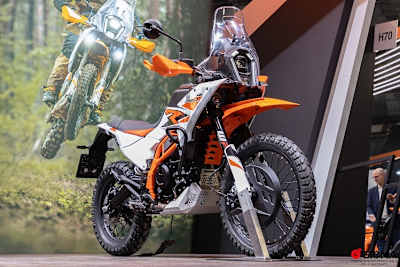 KTM zeigte auf der ECMA viele Neuheiten, hier die KTM 390 Enduro R