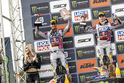 Simon Längenfelder übernahm in Kegums wieder das Red Plate des WM-Leaders