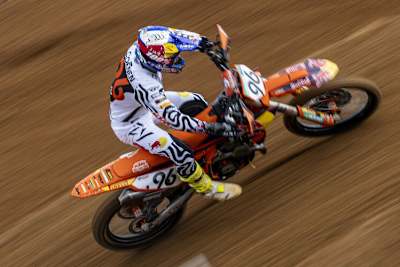 Lucas Coenen gewann den ersten MXGP-Lauf in Agueda