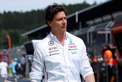 Mercedes-Teamchef Toto Wolff. Ihm gehört ein Drittel des Teams